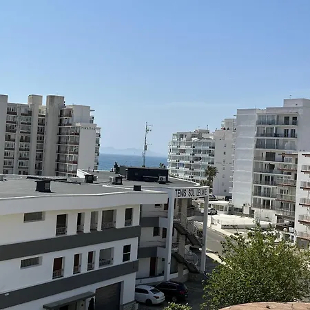 Golf Ii 25 רוזס